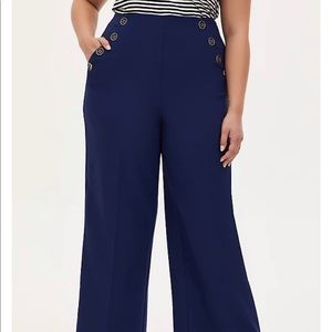 Torrid HIGH WAIST SAILOR PANT - NAVY with GOLD BUTTONS 2X 18/20 used